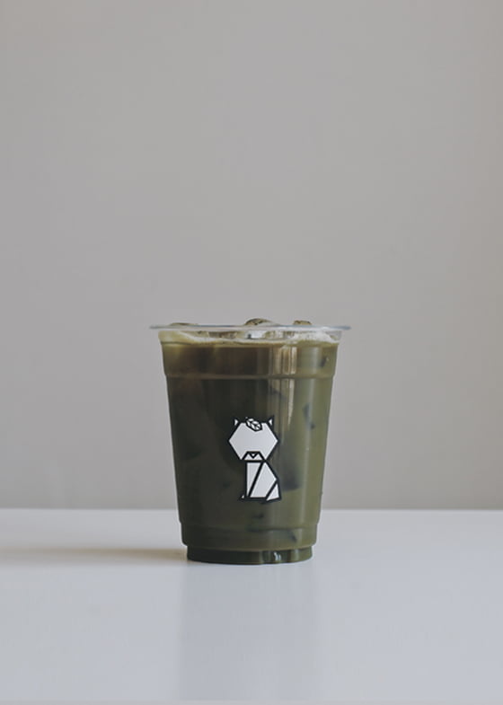 Iced TSUBAKI Houjicha Latte