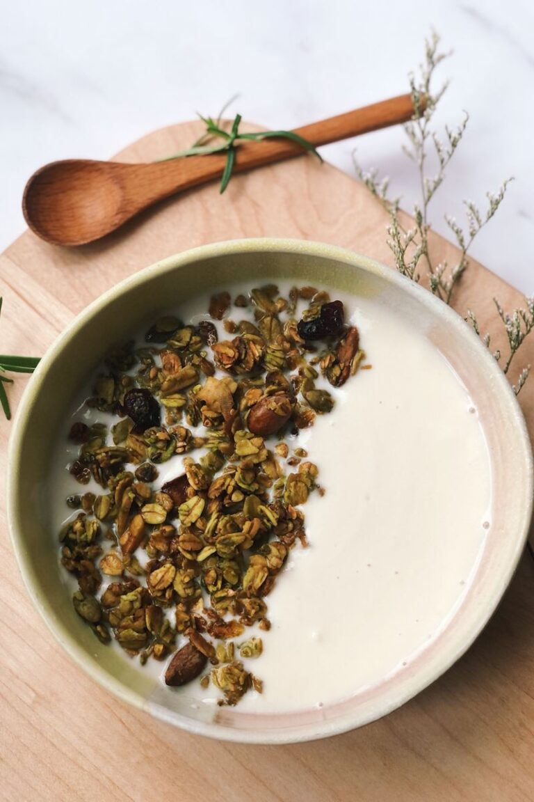 Matcha Granola Niko Neko Matcha