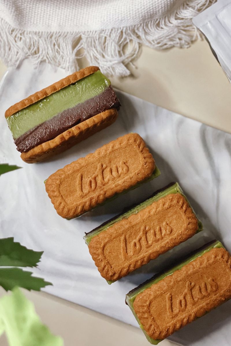 Genmaicha Chocolate Sandwich Cookie