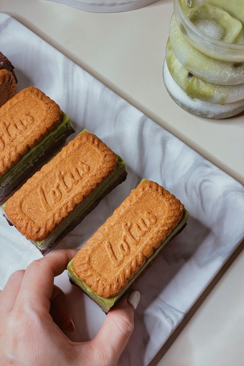 Genmaicha Chocolate Sandwich Cookie